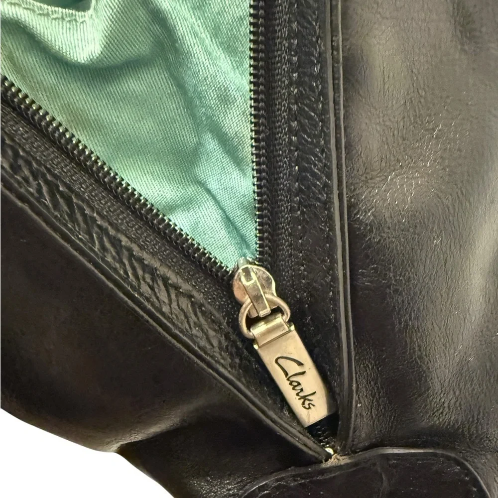 Clark vintage Elegant Black Leather laptops